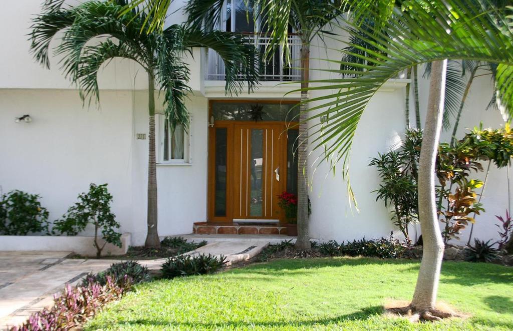 Casa Mi Tesoro Hotel Плая дел Кармен Екстериор снимка